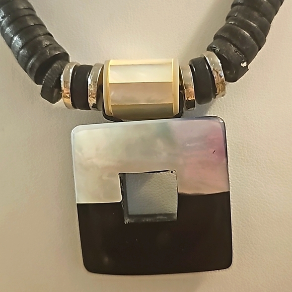 Vintage Native American Heishi Necklace with Square Medallion of Abalone Shell - Picture 2 of 6